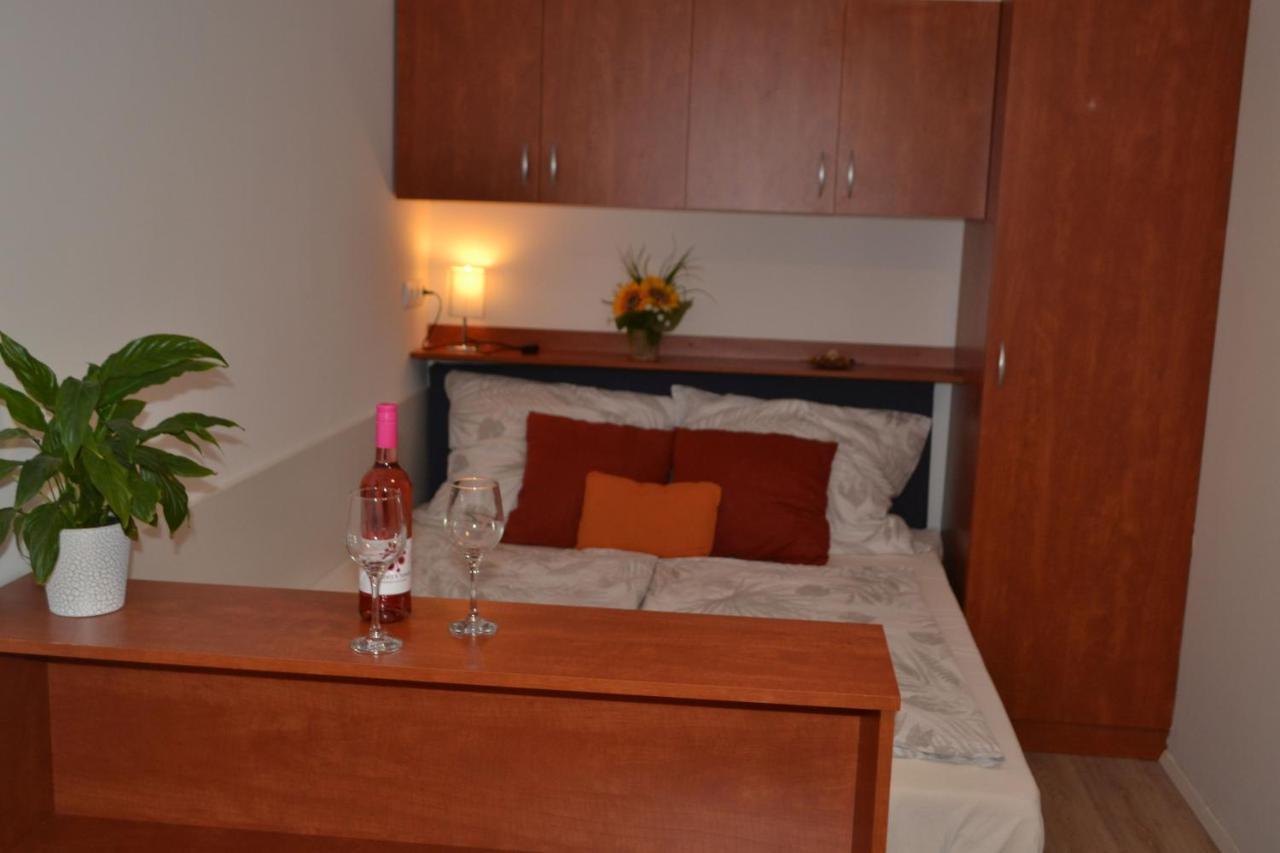 Arapartman Zamárdi Extérieur photo