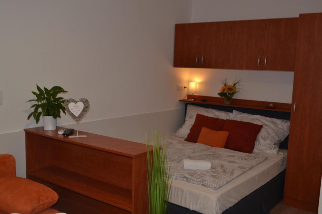 Arapartman Zamárdi Extérieur photo