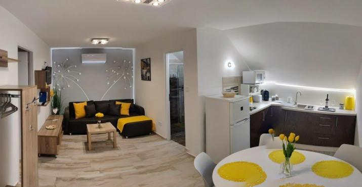 Arapartman Zamárdi Extérieur photo