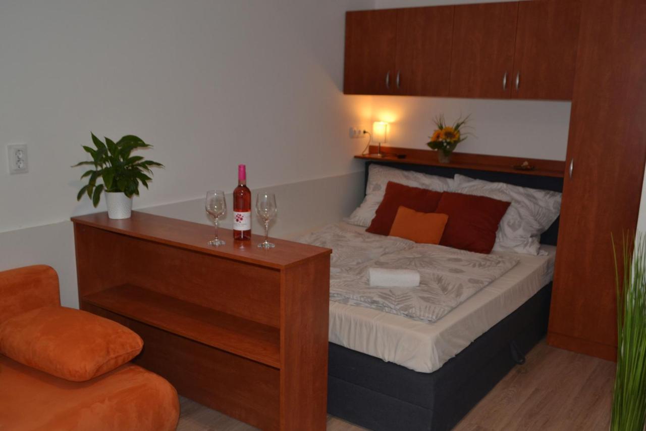 Arapartman Zamárdi Extérieur photo